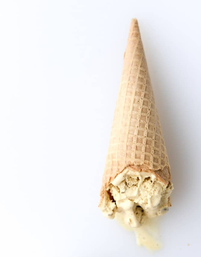 pumpkin gelato with candied ginger and dark chocolate I howsweeteats.com