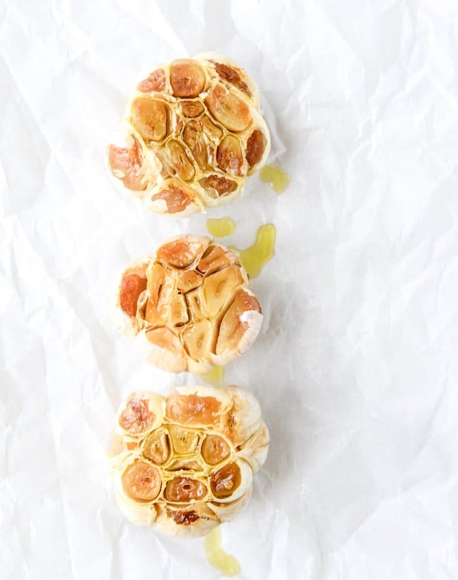 roasted garlic goat cheese mashed potatoes I howsweeteats.com