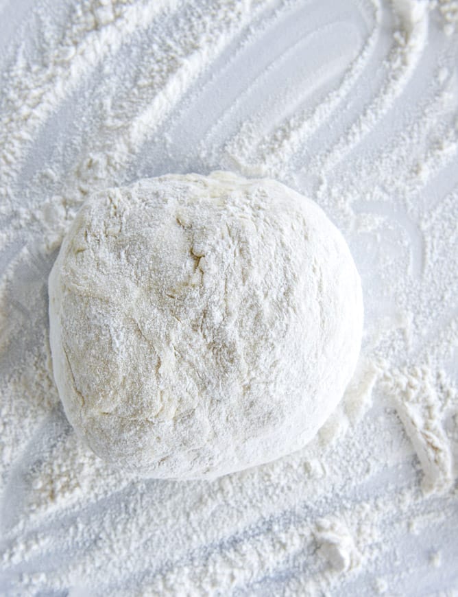 meat lovers pizza I howsweeteats.com