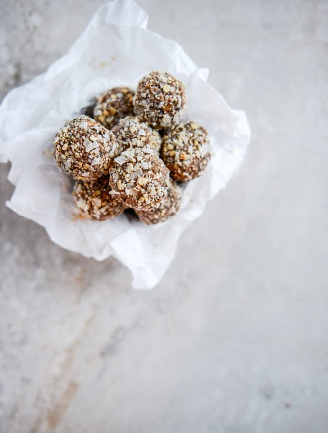 no bake almond joy snack bites I howsweeteats.com