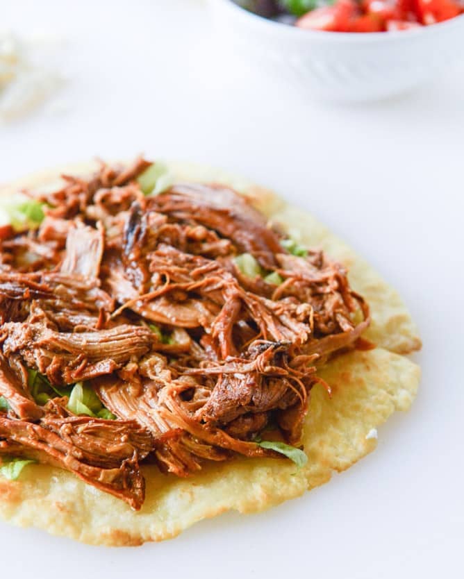 pulled pork tostadas I howsweeteats.com