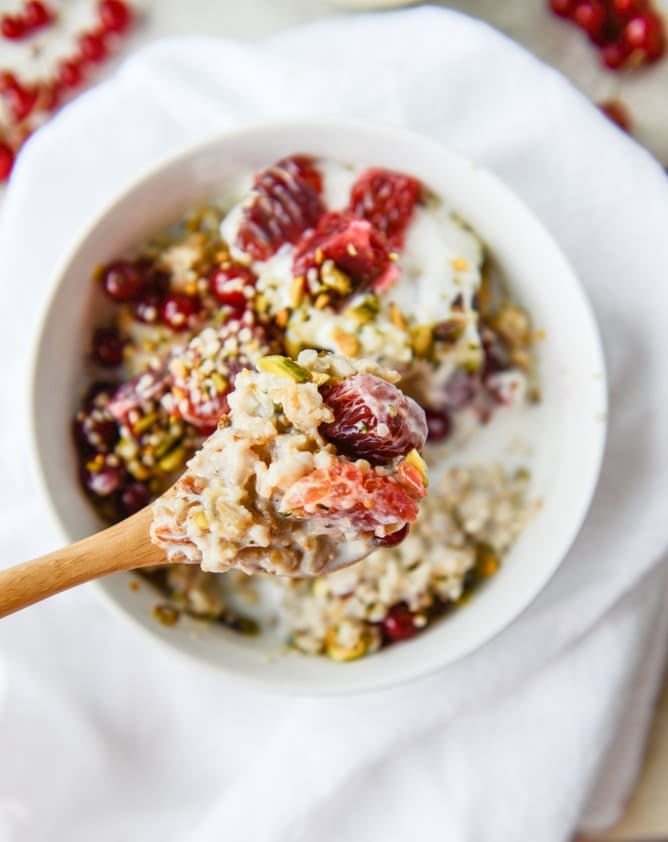 butter-toasted oat breakfast bowls I howsweeteats.com