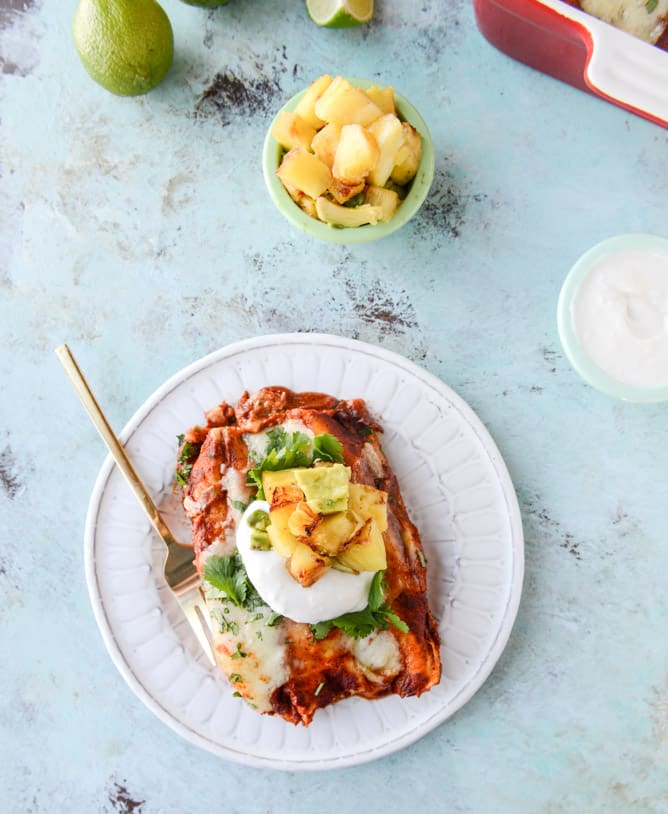 roasted pork and caramelized pineapple enchiladas I howsweeteats.com