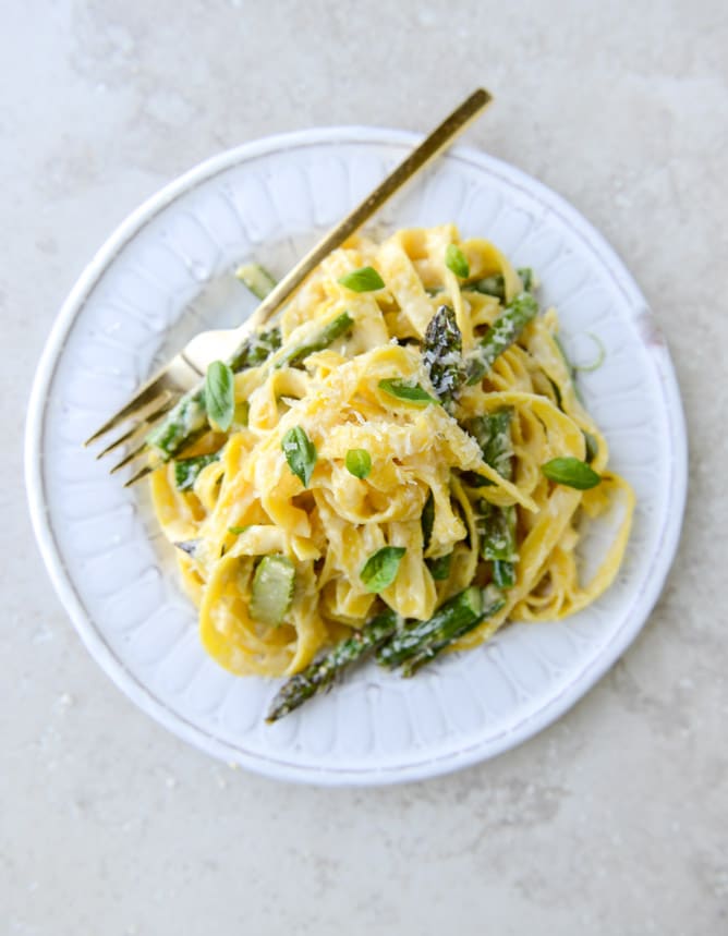 pasta with asparagus and parmesan fonduta I howsweeteats.com