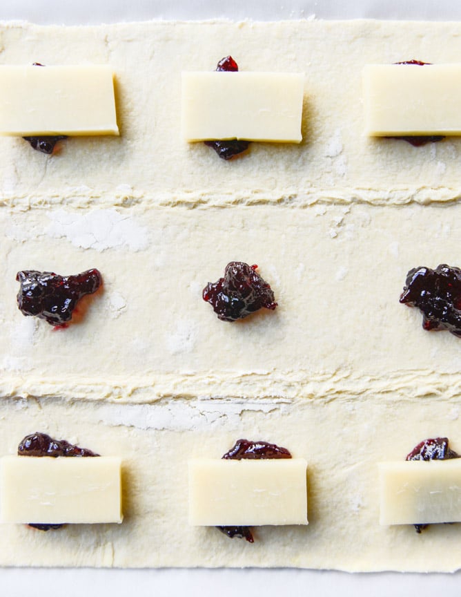 smoked cheddar and cherry jam pastry pop tarts I howsweeteats.com