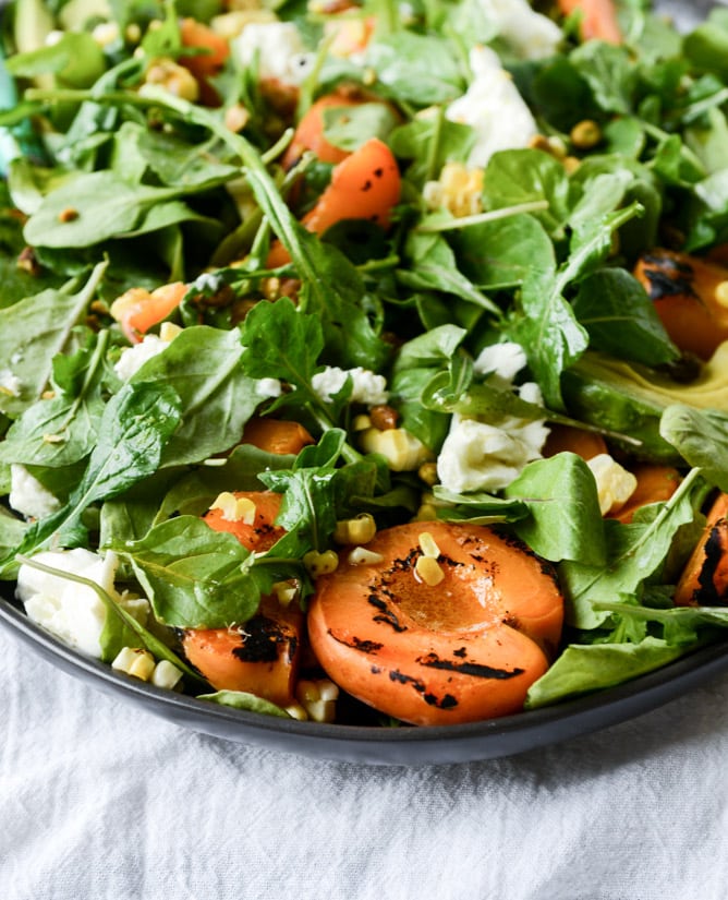 grilled apricot, sweet corn and arugula salad I howsweeteats.com