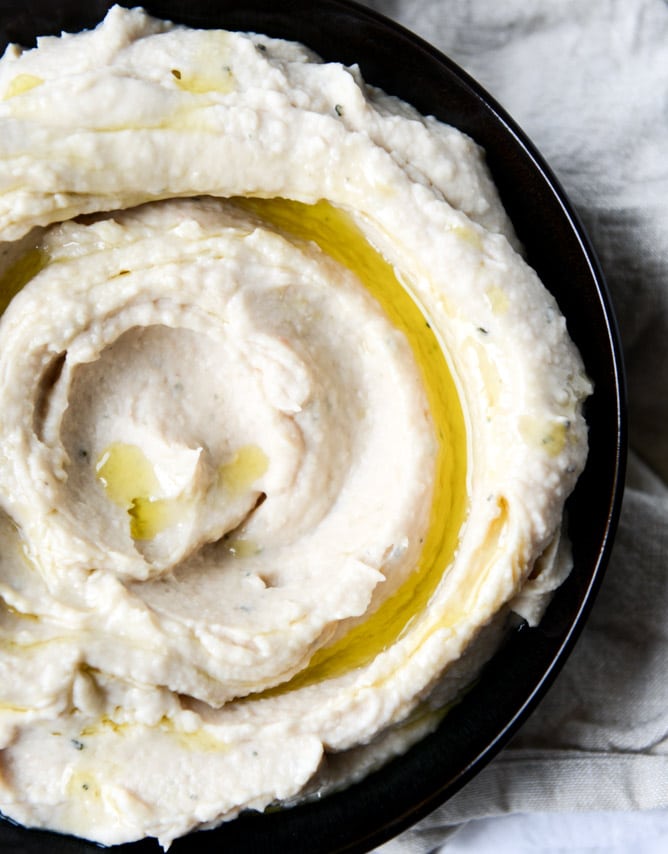 summer garden white bean dip I howsweeteats.com