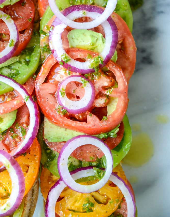 heirloom tomato, avocado and burrata grilled garlic toast I howsweeteats.com