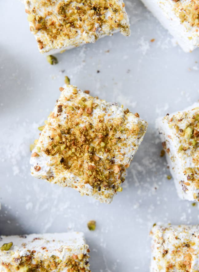 savory s'mores with pistachio marshmallows I howsweeteats.com