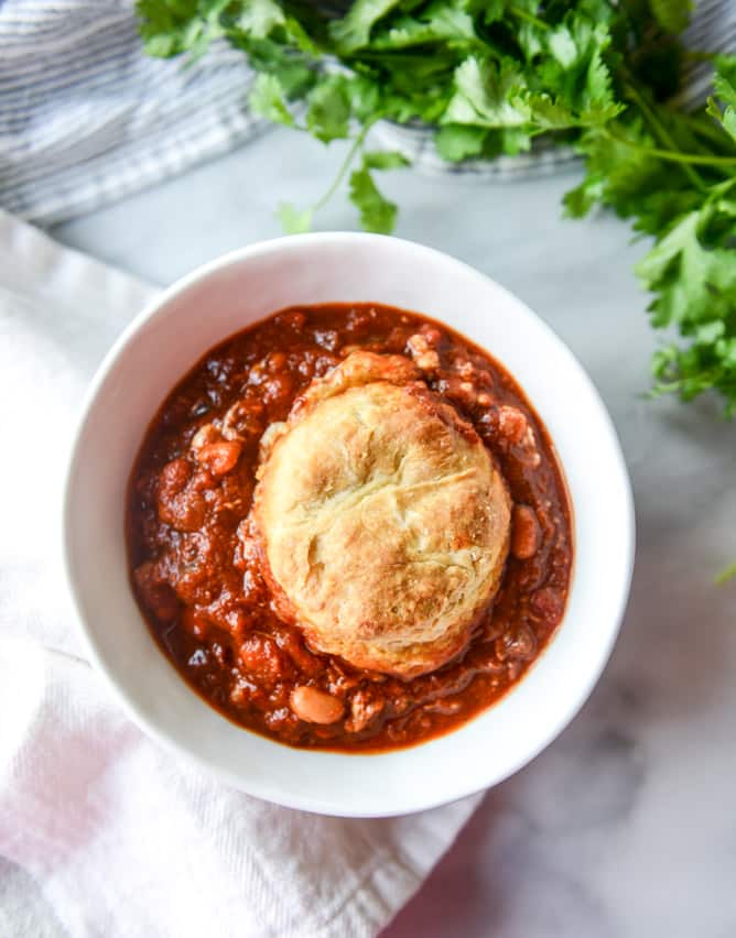 spicy chicken chili with pumpkin beer biscuits I howsweeteats.com