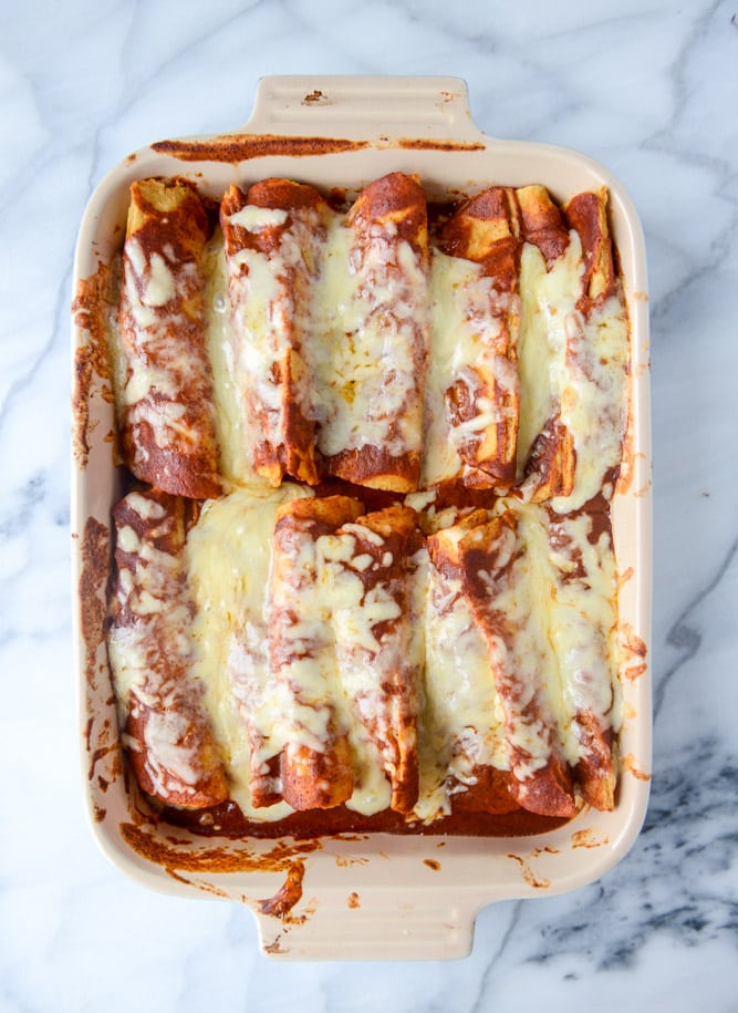 the best cheese enchiladas with homemade sauce I howsweeteats.com