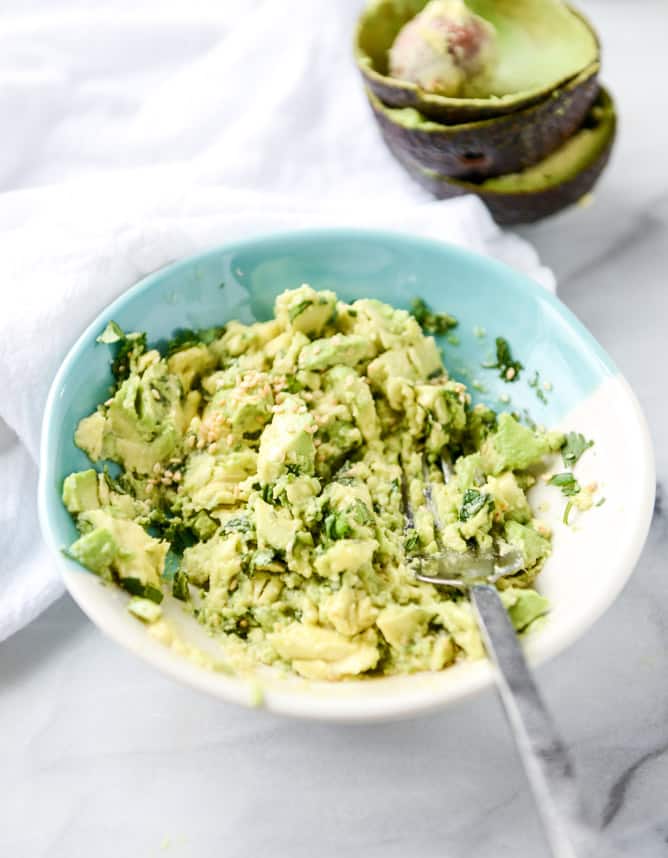 slow cooker sweet + spicy short rib tacos with sesame guacamole I howsweeteats.com