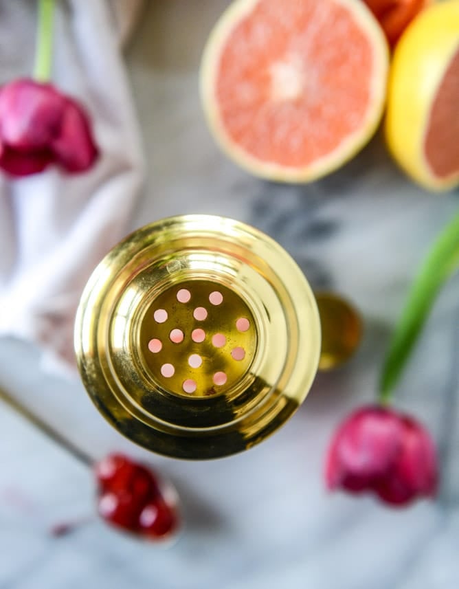 grapefruit daiqiuris I howsweeteats.com