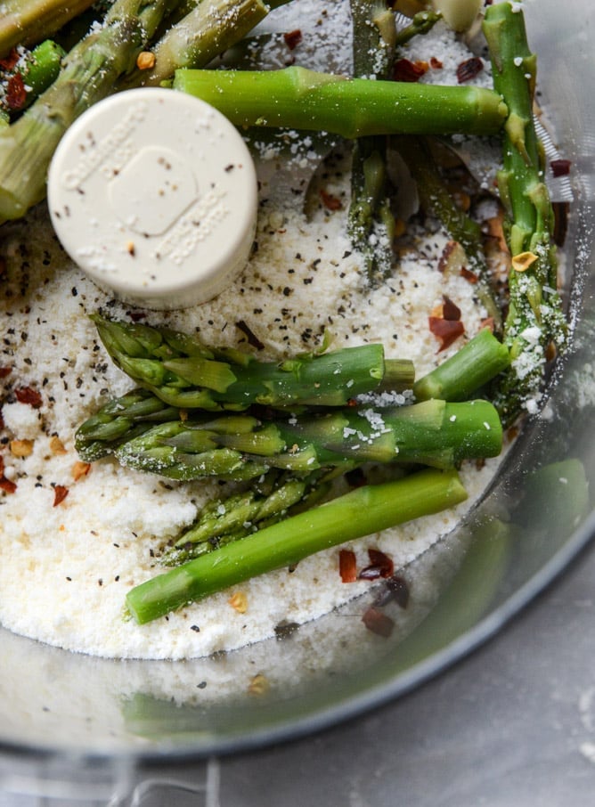homemade ricotta gnocchi with asparagus pesto I howsweeteats.com