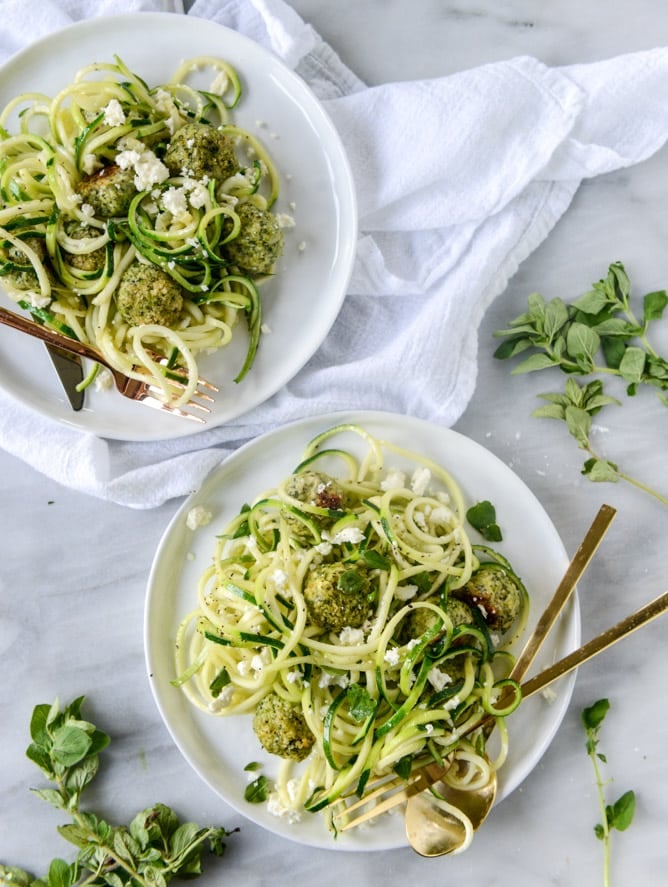 zoodles with mini chicken feta meatballs I howsweeteats.com