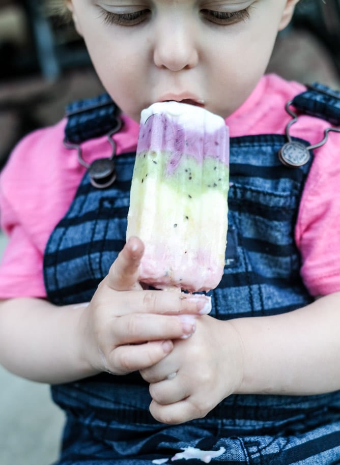 rainbow froyo pops I howsweeteats.com