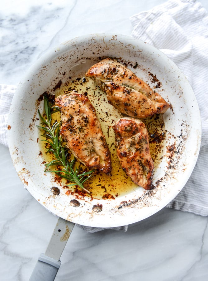 rosemary chicken, bacon and avocado salad I howsweeteats.com