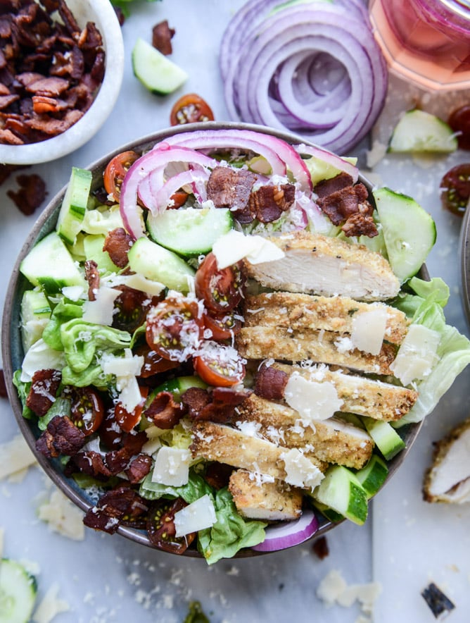 parmesan-crusted chicken salad with bacon and pickled onions I howsweeteats.com