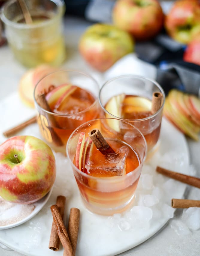 honeycrisp old fashioned I howsweeteats.com