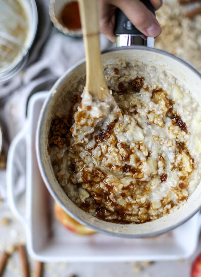 oatmeal baked apples with maple brown butter I howsweeteats.com