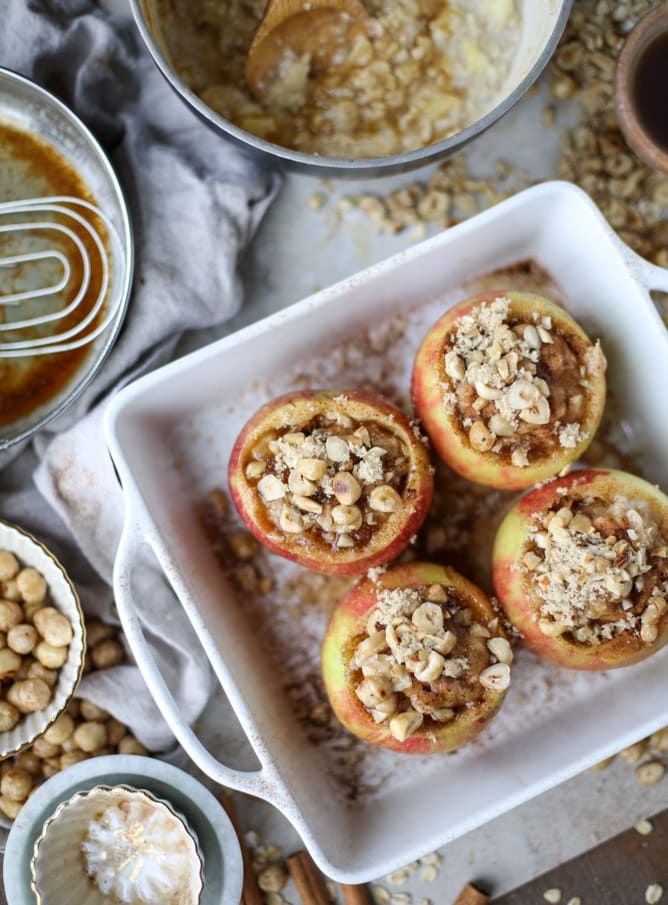 oatmeal baked apples with maple brown butter I howsweeteats.com