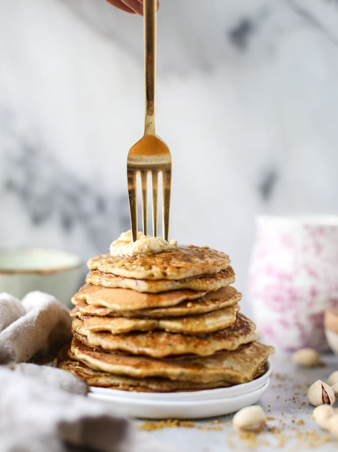 pistachio pancakes with pistachio butter I howsweeteats.com