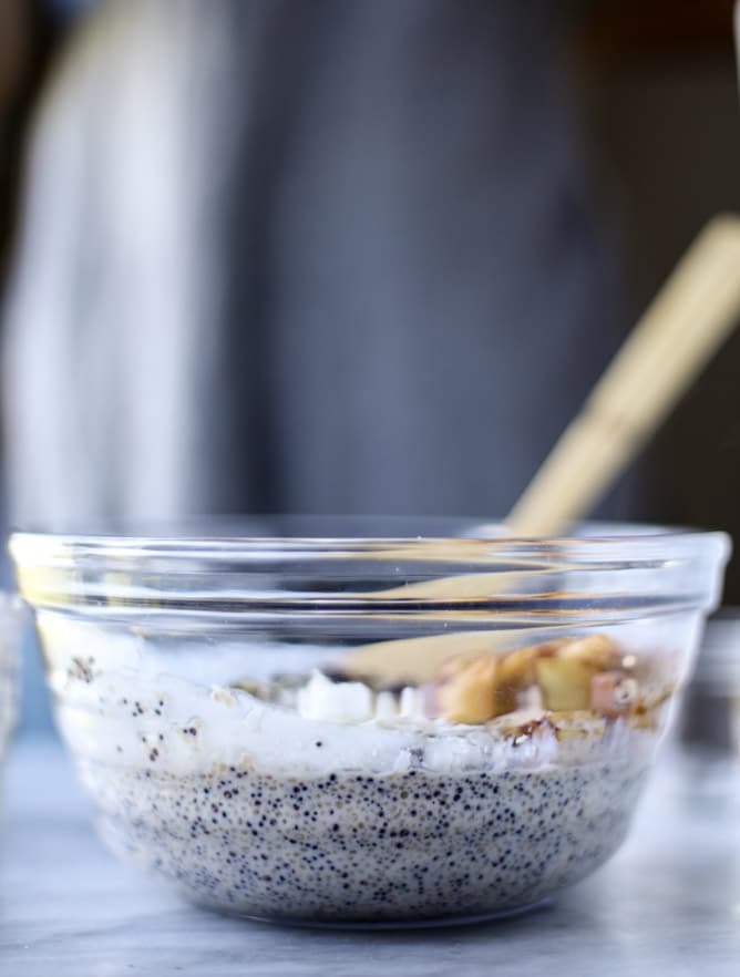 overnight autumn breakfast quinoa I howsweeteats.com