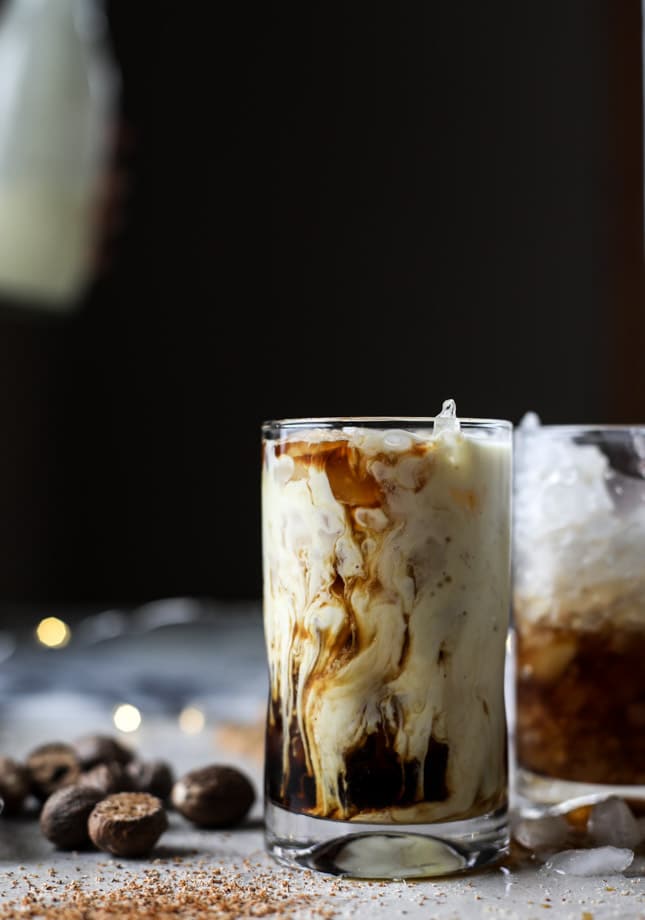 iced eggnog lattes I howsweeteats.com