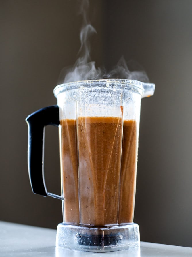 cheesy turkey (or chicken!!) tortilla soup with crispy tortilla strips I howsweeteats.com