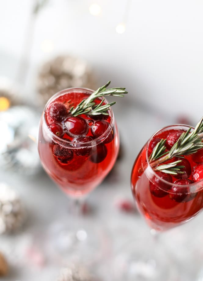 christmas morning mimosas I howsweeteats.com