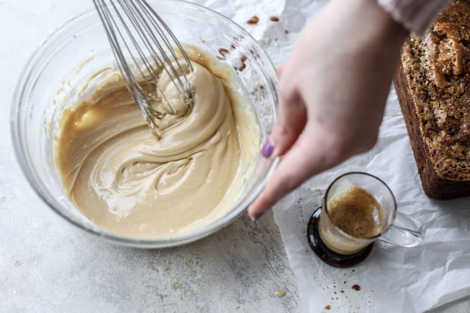 banana bread with espresso glaze I howsweeteats.com