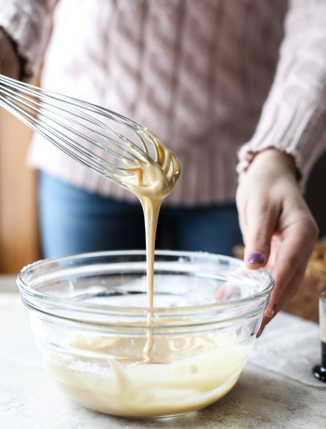 banana bread with espresso glaze I howsweeteats.com