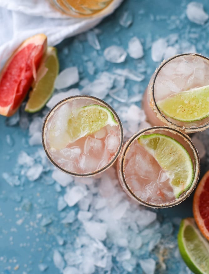 pink grapefruit margaritas with chili salt I howsweeteats.com
