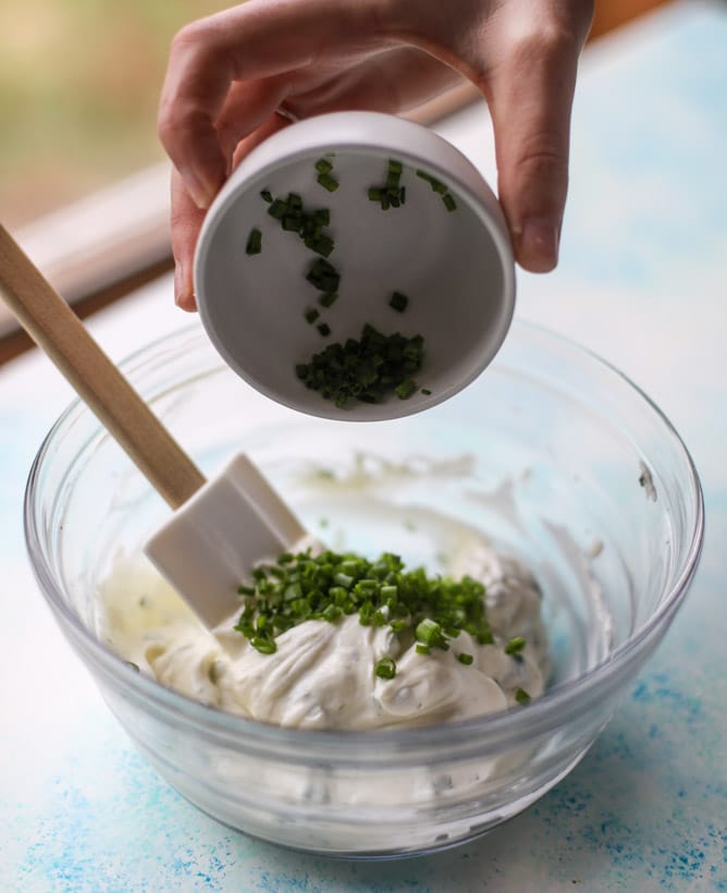 pineapple chili chicken skewers I howsweeteats.com