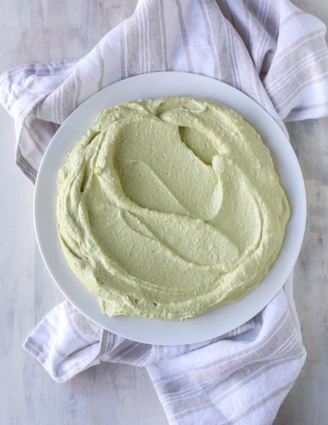 avocado hummus I howsweeteats.com