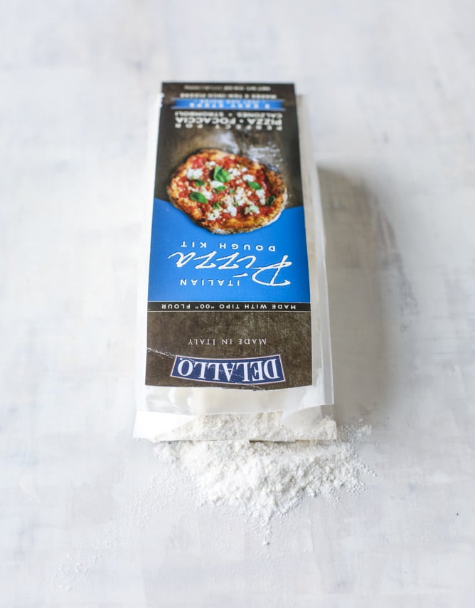 truffle mushroom pizza I howsweeteats.com