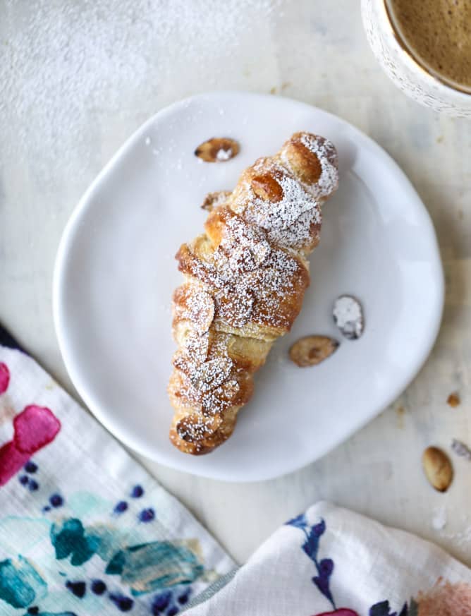 puff pastry almond croissants I howsweeteats.com
