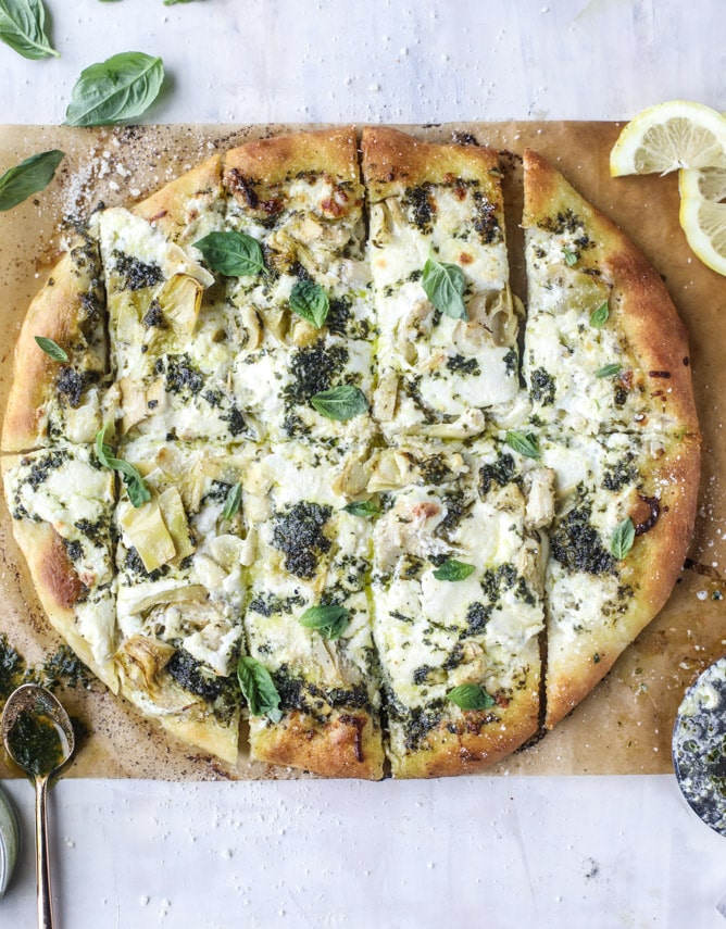 artichoke burrata pizza with lemon basil pesto I howsweeteats.com