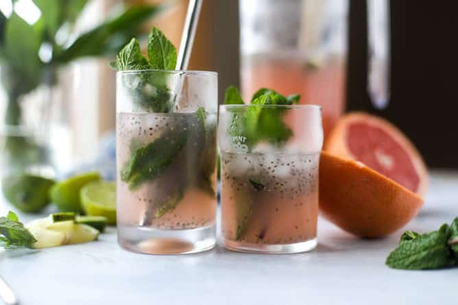 grapefruit mint chia refresher I howsweeteats.com