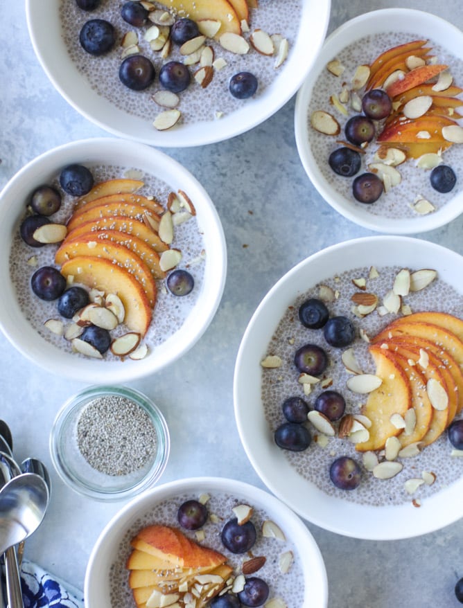 blueberry peach chia bowls I howsweeteats.com