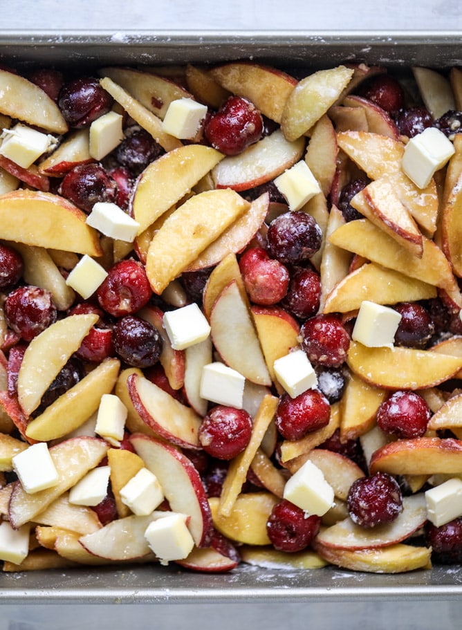 cherry peach crisp with oatmeal cookie crumble I howsweeteats.com