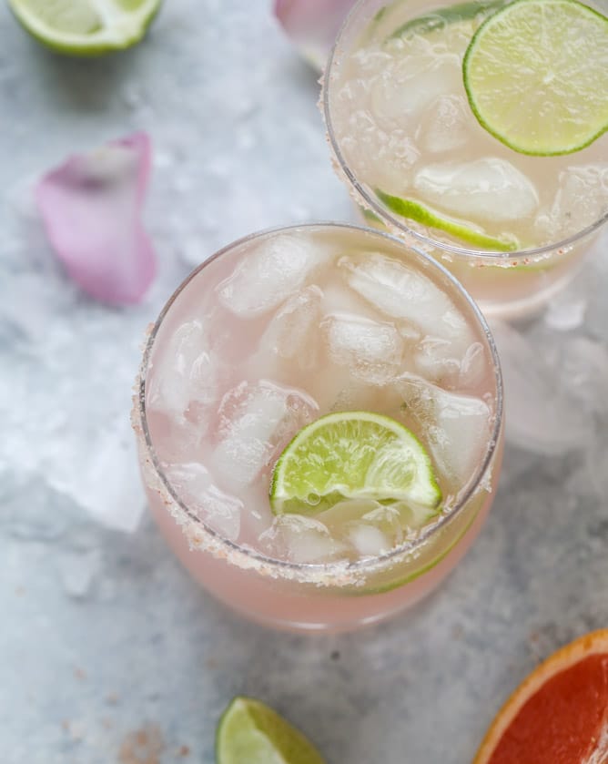 grapefruit lime spritzers (a mocktail!) I howsweeteats.com