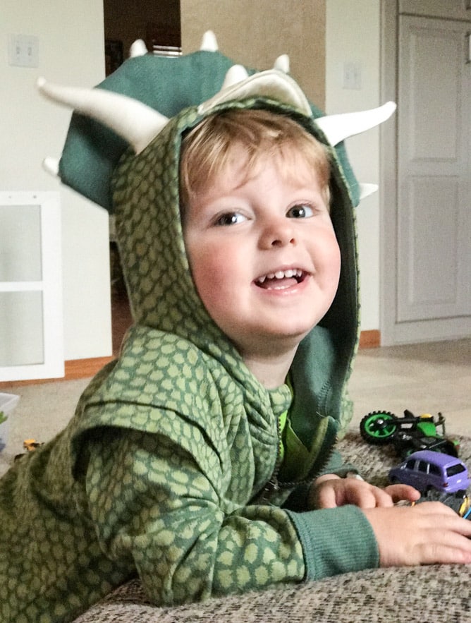 max moments I howsweeteats.com