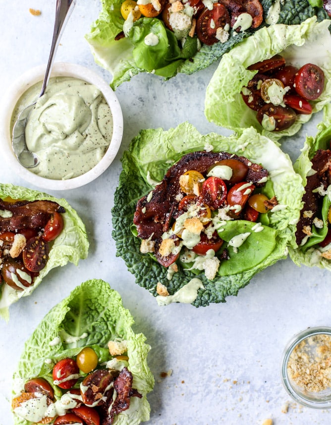 BLT Lettuce Wraps with Avocado Ranch I howsweeteats.com