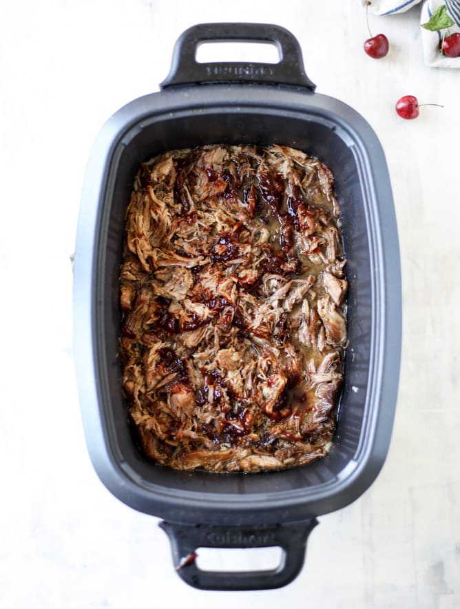pulled pork sandwiches with cherry chipotle BBQ sauce I howsweeteats.com
