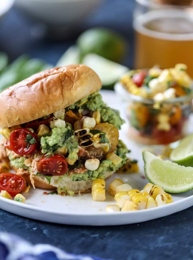 pulled chicken guacamole sliders with grilled corn pico I howsweeteats.com