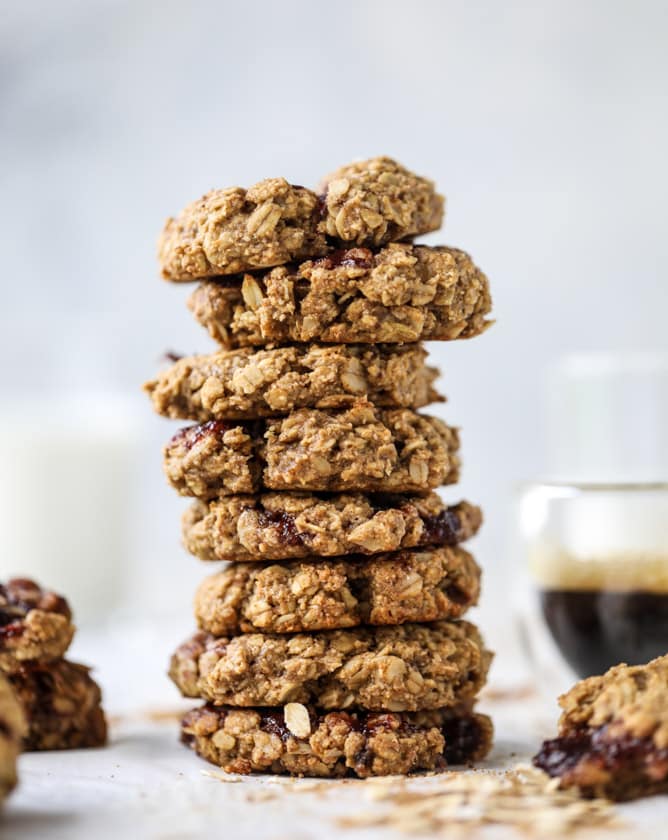 peanut butter and jelly breakfast cookies I howsweeteats.com