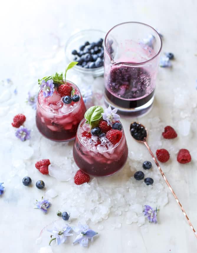 honey berry kombucha smash I howsweeteats.com