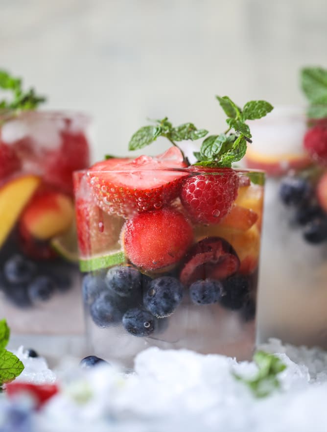 rainbow coconut water spritzers I howsweeteats.com