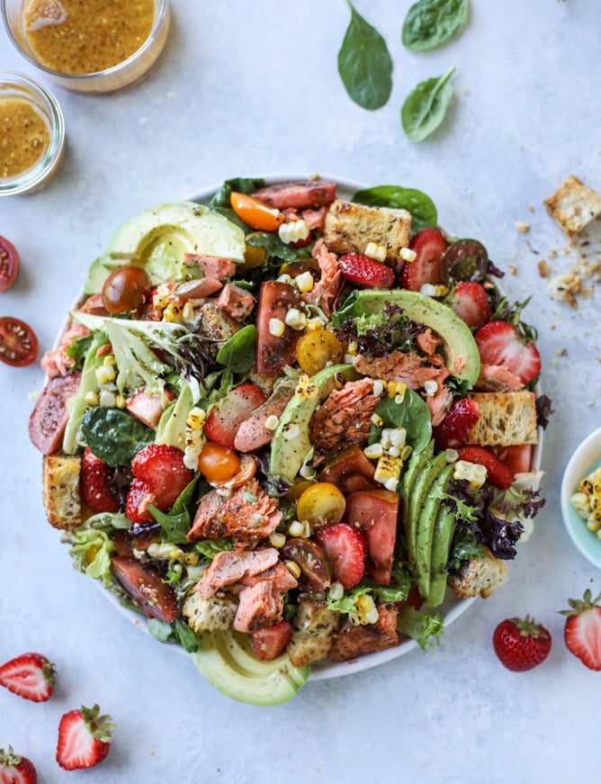 salmon strawberry panzanella salad I howsweeteats.com